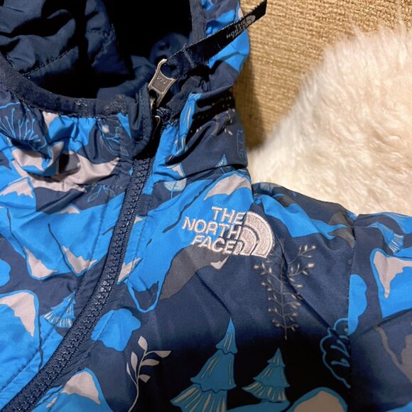 The North Face Toddler Reversible Jacket - Picture 3 of 5